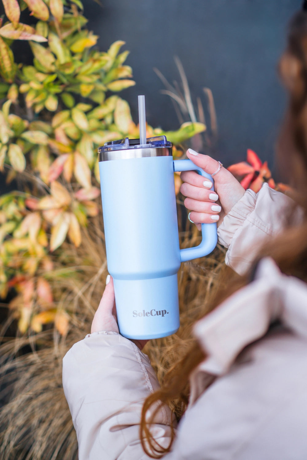 SoleCup XL - Tasse de voyage de 30 oz avec poignée, couvercle et deux pailles