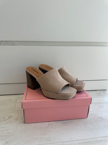 Mule à talons